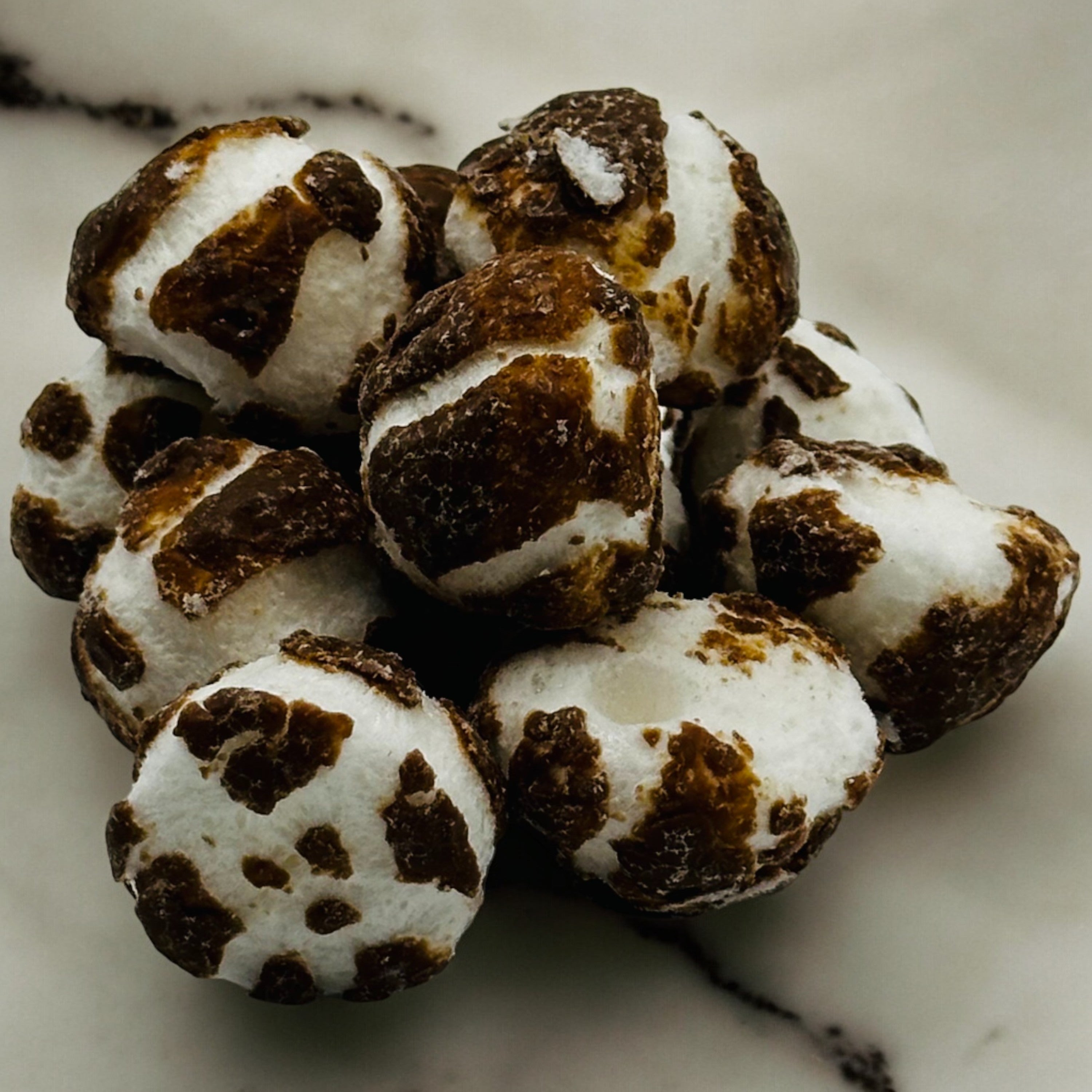 Velvet Rizz Lico Rizz Milk Choc - Freeze Dried Candy | Melfmade Munchies